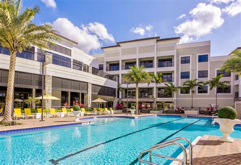 Search for palm beach gardens apartments for rent just up the street from work or look for apartments for rent in palm beach gardens closer to the great shopping and dining choices at the gardens mall or downtown at the gardens. Central Gardens Grand Apartments - Palm Beach Gardens, FL ...