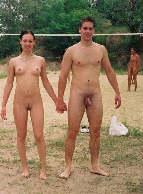 Nude Beach Couples Photos Naked Girls And Their Pussies