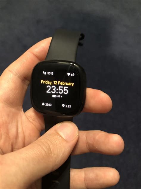 10 Best Fitbit Versa 3 And Fitbit Sense Watch Faces Tom Reviews Tech