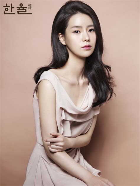 Lim Ji Yeon Ravishing In Skincare Campaign And Shines In First Drama