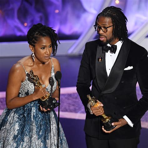 Hair Love Wins Best Animated Short Film At The Oscars 2020 Teen Vogue