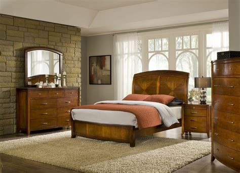 4 Piece Modus Brighton Solid Wood Bedroom Set