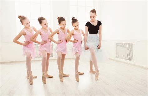 671 Ballet Teacher Girl Dance Student Stock Photos Free And Royalty