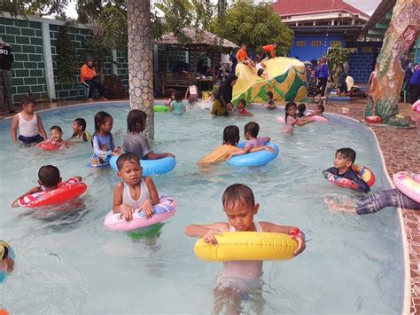 Dengan luasan yang mini ini maka biaya konstruksi sangat bisa dihemat. Serunya Berwisata Air di Kolam Renang Anak di Pantai Amal ...