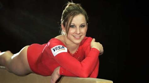 Carly Patterson Wallpapers 1 Female Gymnast Gymnastics Girls