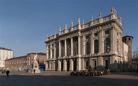 Palazzo Madama A Torino Simbolo Della Storia Ditalia E Museo Civico