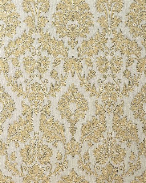 44 Gold And White Damask Wallpaper