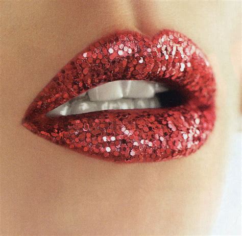 The Beauty Clips By Judaysia Glitter Lips