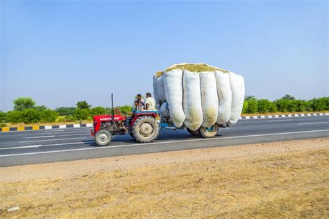 Road Transport In India Editorial Stock Image Image Of Street 36891729
