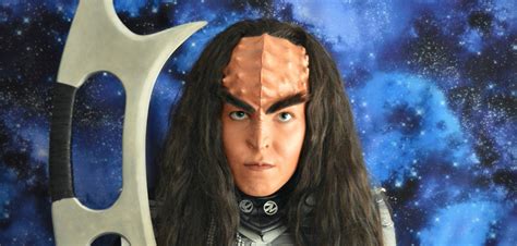 female klingon warrior from star trek by ravenlordess
