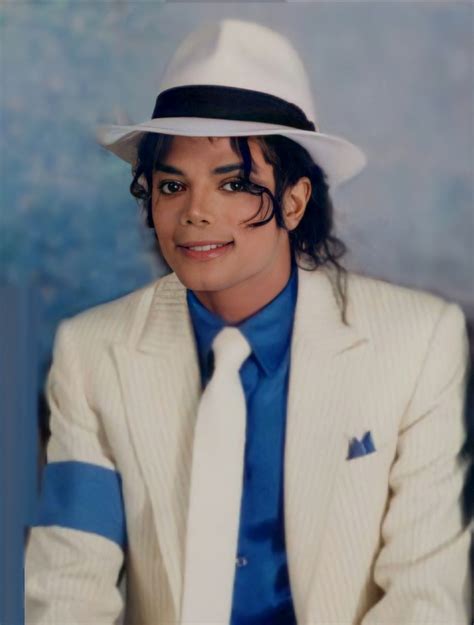 Michael Jackson | Michael jackson wallpaper, Michael jackson, Michael jackson smile