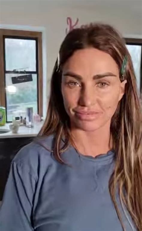 Katie Price Wows Fans As She Ditches Makeup In Filter Free Snap After