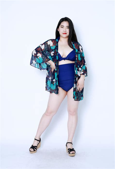 Korean Plus Size Model Vivian Kim - Plus-Size Models - Curvage