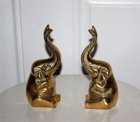 vintage solid brass elephant bookends new in by queenieseclectic 65 00 elephant bookends