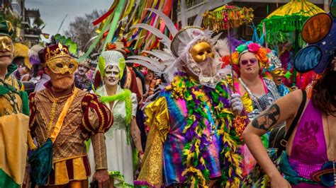 Well, we're here to give you some mardi gras history and some great ideas of where to celebrate fat tuesday 2021. New Orleans prohibiting Mardi Gras parades in 2021
