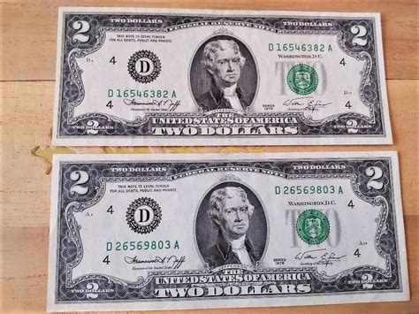 2 Vintage 1976 Uncirculated Bicentennial 200 Dollar Bills Etsy In