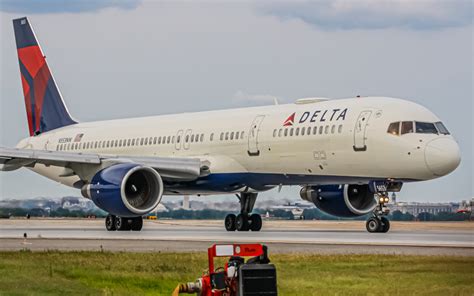 N553nw Delta Airlines Boeing 757 200 By Daniel Mena Aeroxplorer
