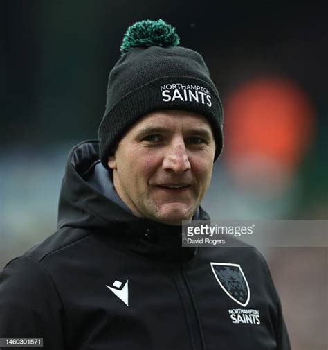 phil dowson the northampton saints director of rugby looks on nachrichtenfoto getty images