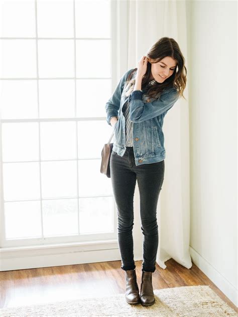 What To Wear With Jeans And Chelsea Boots 50 Best Outfits Chelsea Boots Outfit Chelsea Boot