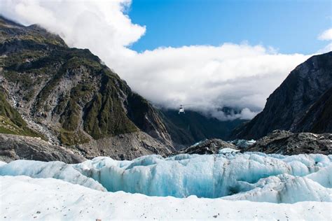Hidden beneath the soaring peaks of the southern alps on new zealand's south island, shimmering lake mapourika is widely considered the jewel in westland's crown. Die schönste Franz Josef Gletscher Tour in Neuseeland