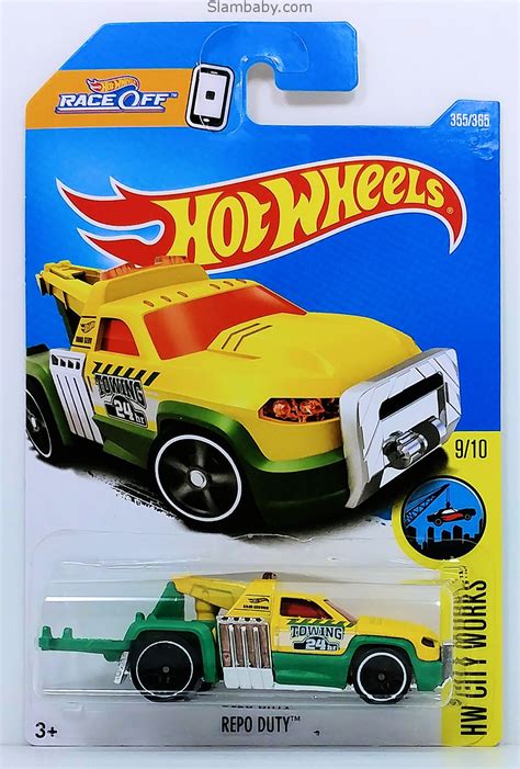 Change lanes, chase opponents and tag them to blast the track! Hot Wheels - Repo Duty Yellow 2017 HW City Works #355/365