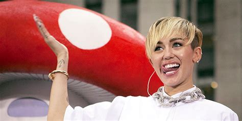 Miley Cyrus Singing Mollys Praises Fox News Video