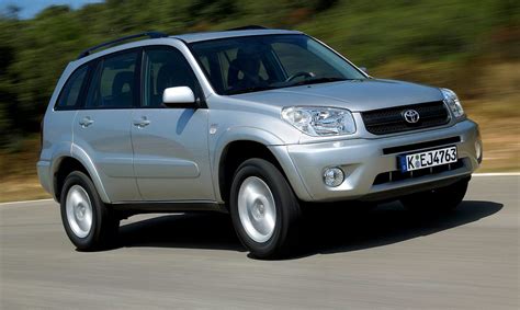 Używana Toyota Rav4 Ii 2000 2006 Opinie Dane Techniczne Typowe