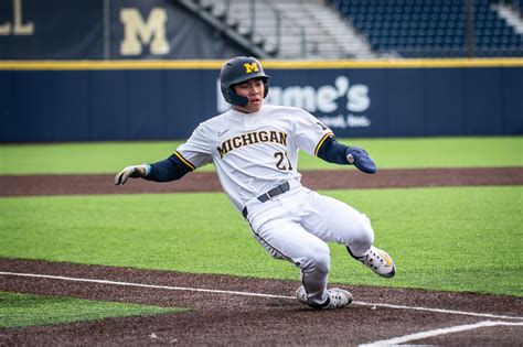 Strong Offense Leads Michigan Baseball To Series Victory Over Illinois
