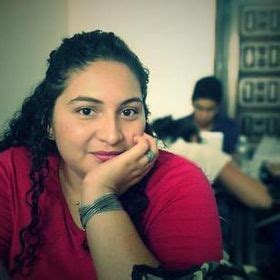 She lives in a country where have totall 49.65 million peoples with the average gdp $331 billion. Sara Quintero (sarizquinte) en Pinterest
