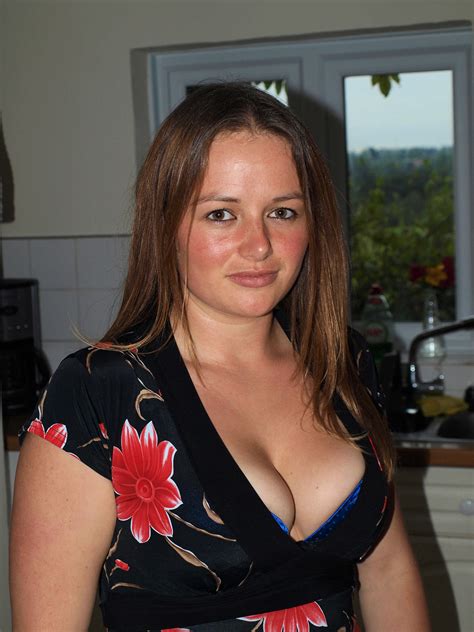 busty british wife from exeter p7262632a porn pic eporner