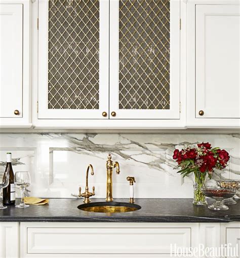 Expertise you won't find anywhere else, guaranteed. 11 "Dated" Decor Trends That Deserve to Make a Comeback | Trending decor, Kitchen cabinet doors ...
