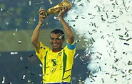 Cafú, o eterno capitão verde-amarelo - CONMEBOL