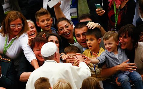 Las 99 Ovejas Del Papa Francisco Alfa Y Omega