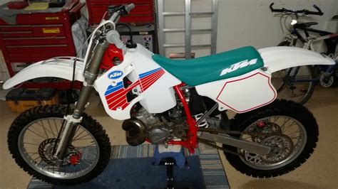 Pure two stroke sounds 4k camera i used. 1990 KTM 250 DX, 2 stroke. MX or AHRMA?