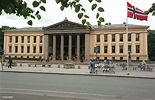 Blick auf das Gebäude der Universität in Oslo, aufgenommen am 18 ...
