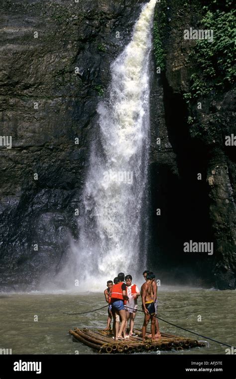 Pagsanjan Falls Laguna Santa Cruz Philippines Stock Photo Alamy