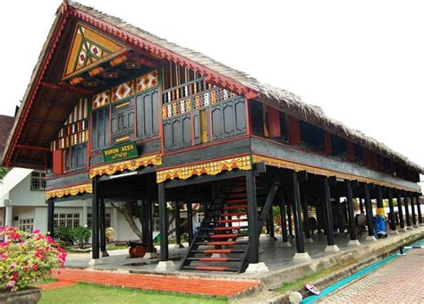 Ukiran Dan Elemen Rumah Adat Suku Aceh Yang Penuh Filosofi Olahfisikid