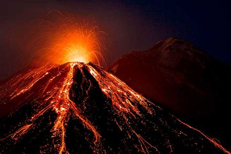 Etna Volcano Update Eruption Visible From Satellite