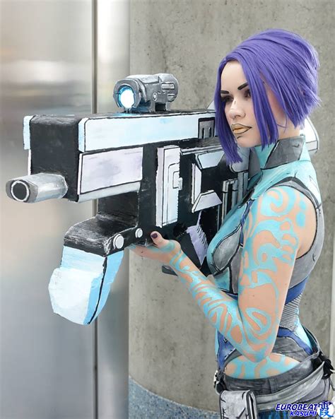 Cosplay Maya From Borderlands 2 Is Cell Shaded Dopeness Omega Level