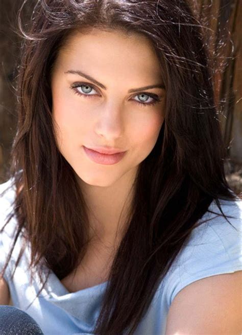 Is Dark Hair And Blue Eyes Attractive The Ultimate Guide In The