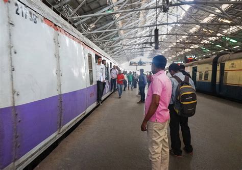 How To Ride Mumbai Local Train A Definite Guide