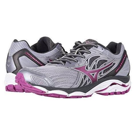 10 Best Running Shoes For Overpronation 2022 Guide Runnerclick