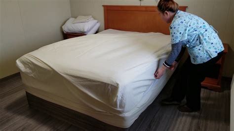 How To Change Linens Or Bed Sheets As Part Of Motel Housekeeping Youtube