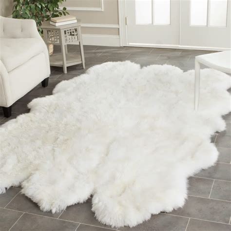 Fluffy White Rug A Small Floor Feature For Ultimate Beauty And Comfort