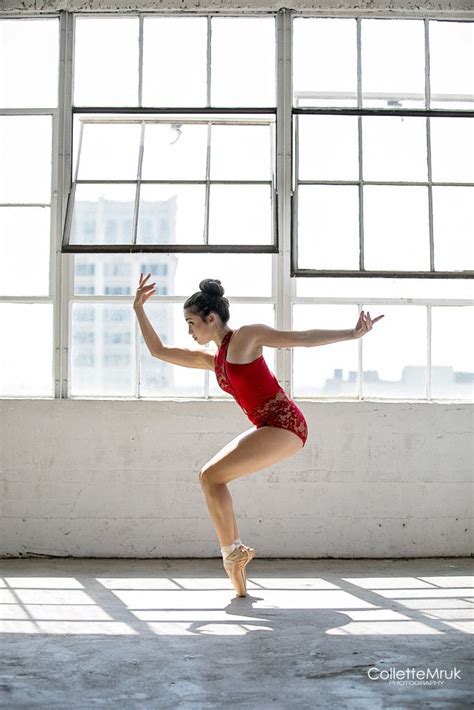 Collette Mruk Dance Photography Dance Pose Ballet Dance Pointe