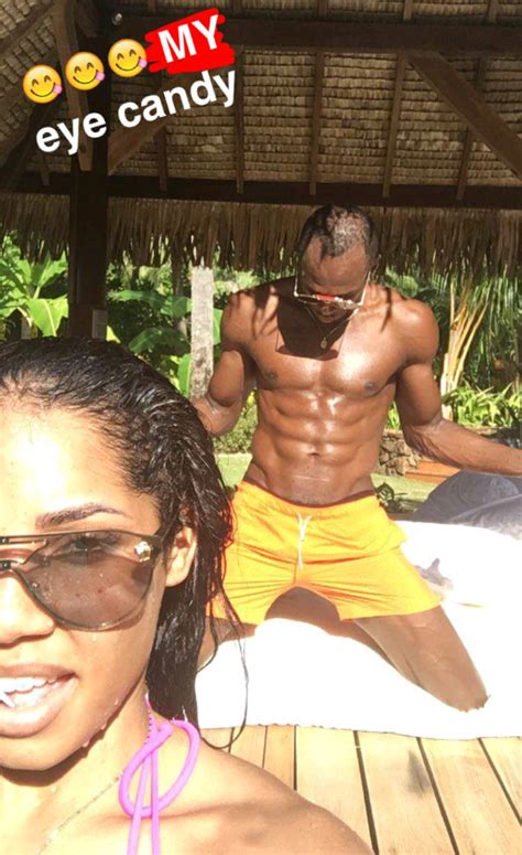 Uj Entertainment Photos Usain Bolt S Girlfriend Kasi Bennett Goes Braless As They Vacation