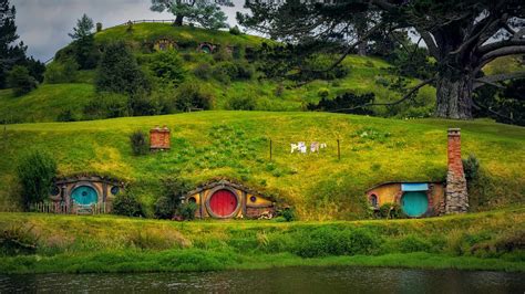 Hobbiton Near Matamata North Island New Zealand Bing Wallpaper