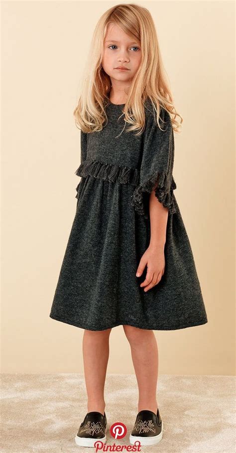 Alalosha Vogue Enfants Must Have Of The Day The Chloé Little Girl