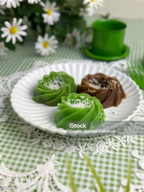 Popular Malaysian Cakes Called Kuih Kasui Pandan Gedik And Apam Beras