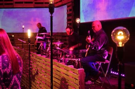 Wooden Pallets And Naked Light Bulbs Church Stage Design Church Ideas